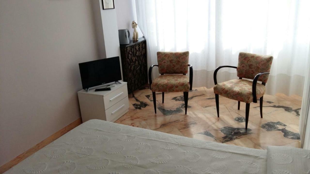 Bed & Breakfast Domus Lupiae